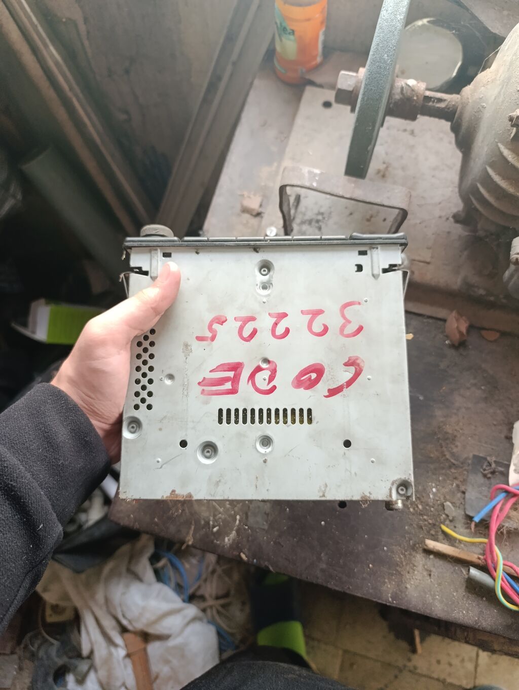 Mercedes-Benz orijinal maqnitola (Becker BE 3100) - Marka/model — Avtomobil akustikası, Digah (2)