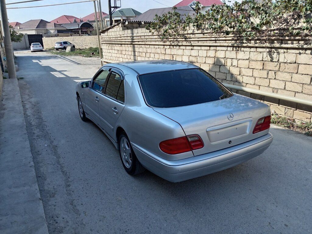 Mercedes E 230, 2.3 L, 1997 il, 356 450 km — Avtomobillər, Sumqayıt (7)