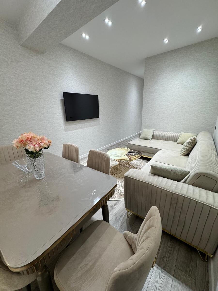 İcarəyə verilir 3 otaqlı yeni tikili 110 m² — Mənzil, Bakı (2)
