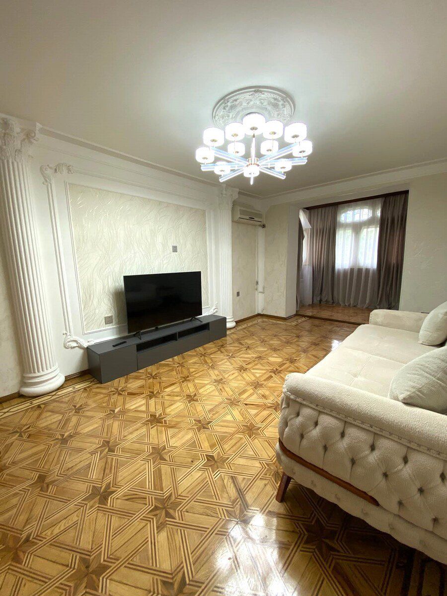 Satılır 3 otaqlı köhnə tikili 70 m² — Mənzil, Bakı (2)