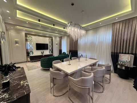 Satılır 4 otaqlı yeni tikili 190 m² — Bakı