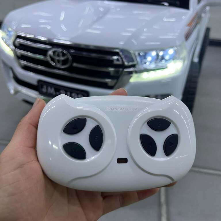 Uşaq avtomobili "Toyota Land Cruiser" — Uşaq avtomobilləri, Bakı (2)