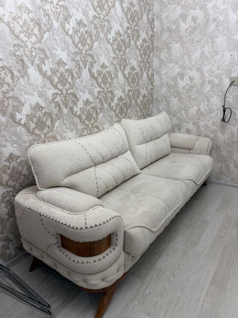Divan — Bakı