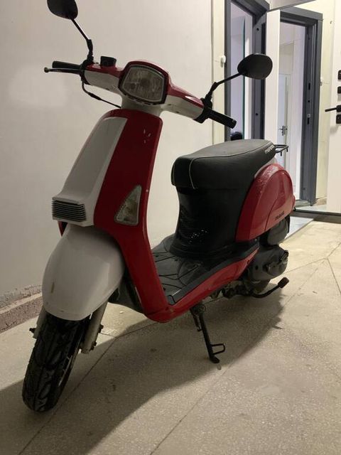 Mondial 50 Revival, 50 sm3, 2024 il, 8 000 km — 1 050 ₼ · Bakı · Mopedlər və skuterlər Mondial 50 Revival, 50 sm3, 2024 il, 8 000 km — Bakı