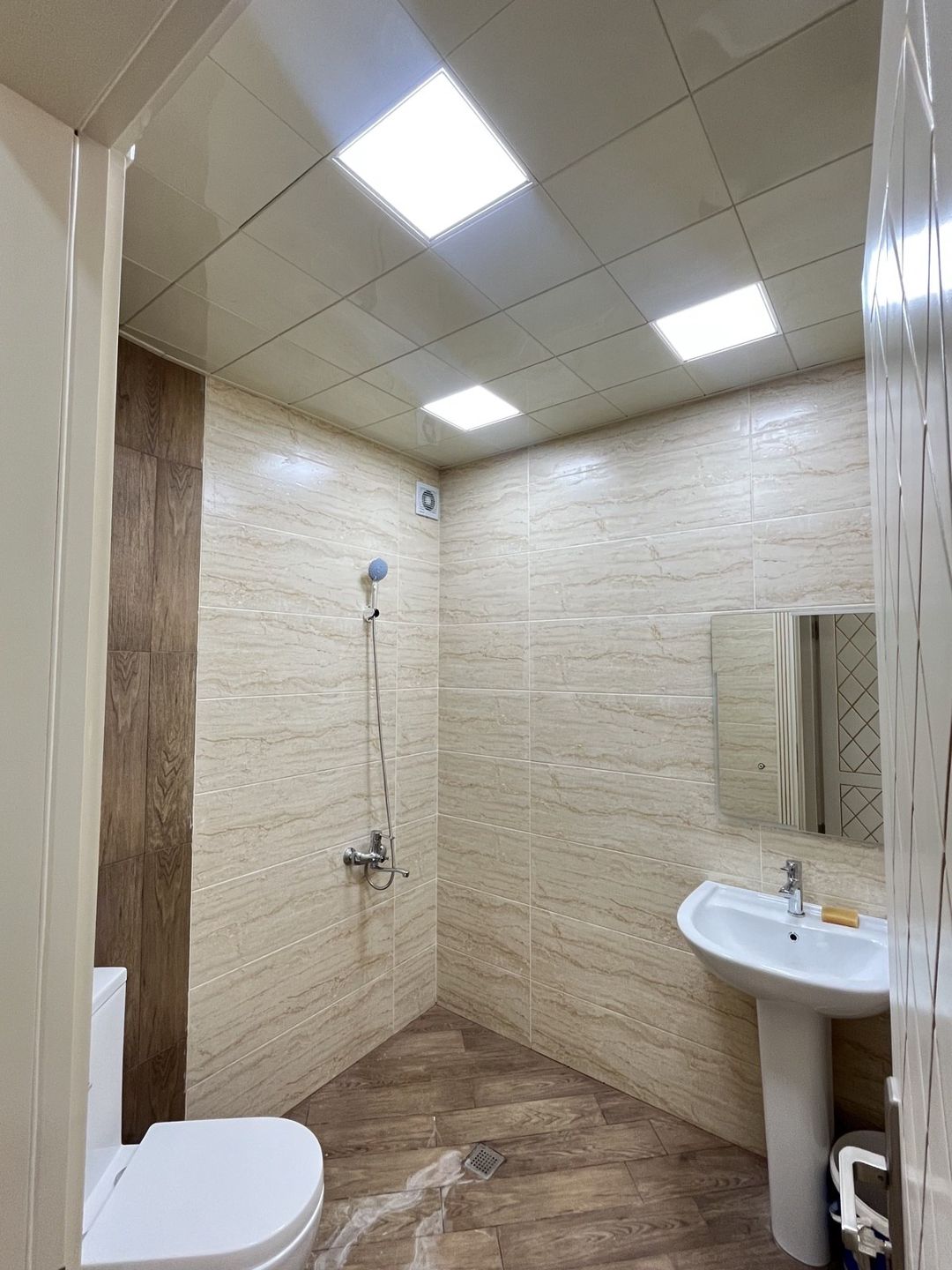 İcarəyə verilir 3 otaqlı yeni tikili 142 m² — Mənzil, Bakı (5)