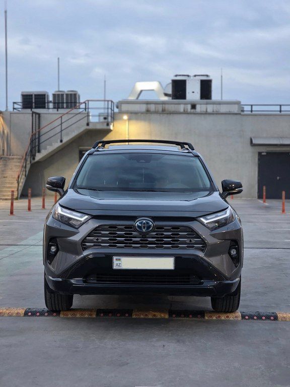 Toyota RAV4, 2.5 L, 1.6 kWh, 2024 il, 24 000 km — Avtomobillər, Bakı