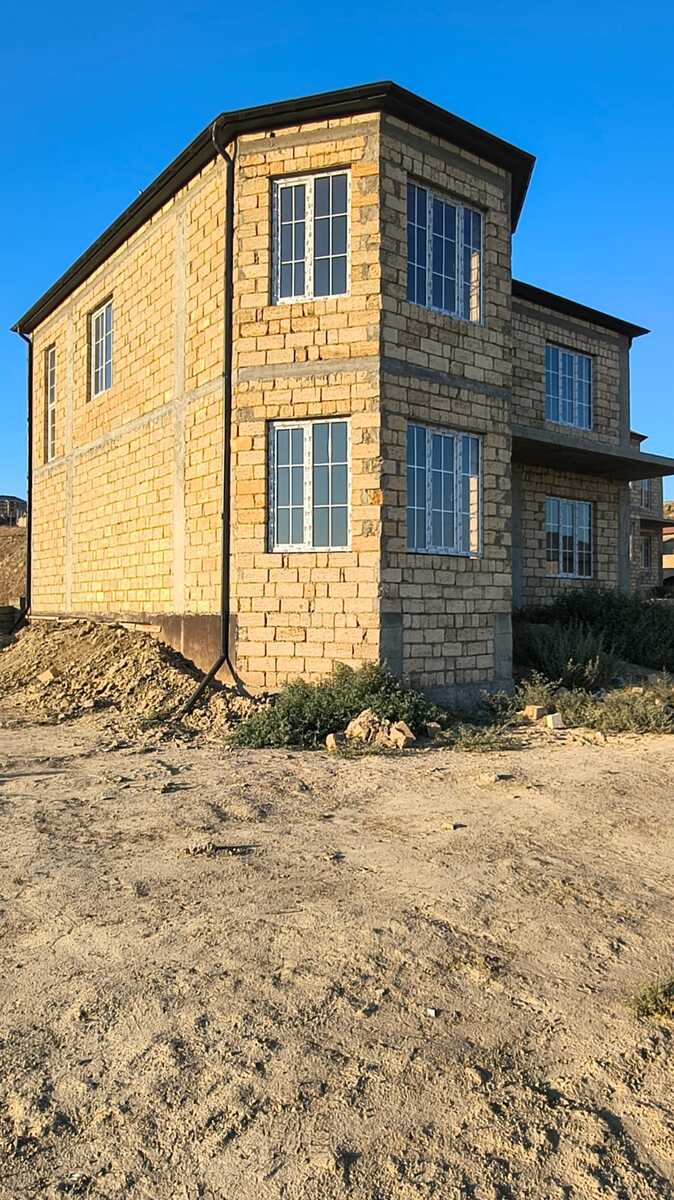 Satılır 4 otaqlı həyət evi/bağ evi 220 m² — Ev, villa, Bakı (5)