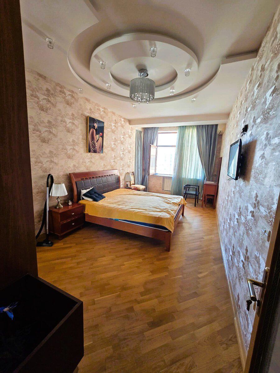 Satılır 3 otaqlı yeni tikili 161 m² — Mənzil, Bakı (5)