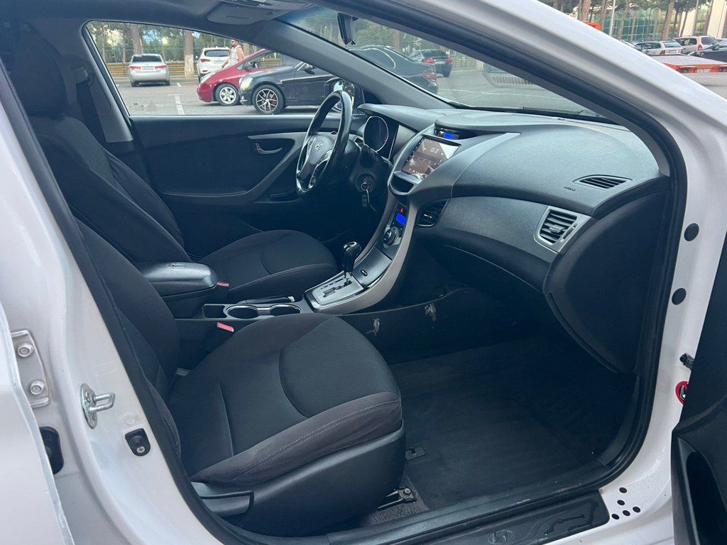 Hyundai Elantra, 1.8 L, 2012 il, 240 000 km — Avtomobillər, Sumqayıt (9)