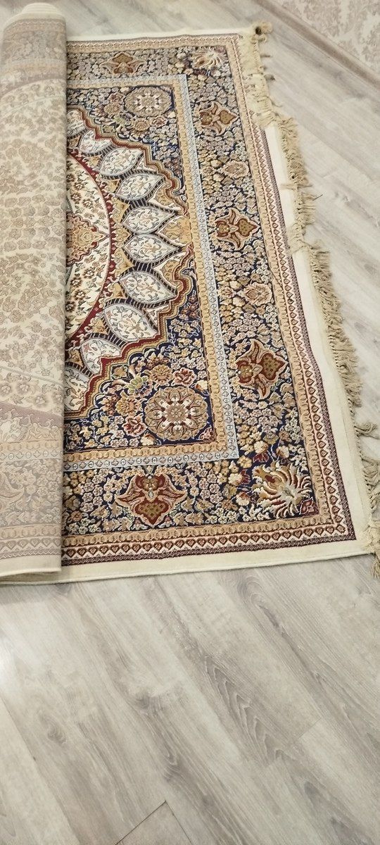 Xalça — Xalılar və xalı yolları, Bakı (2)