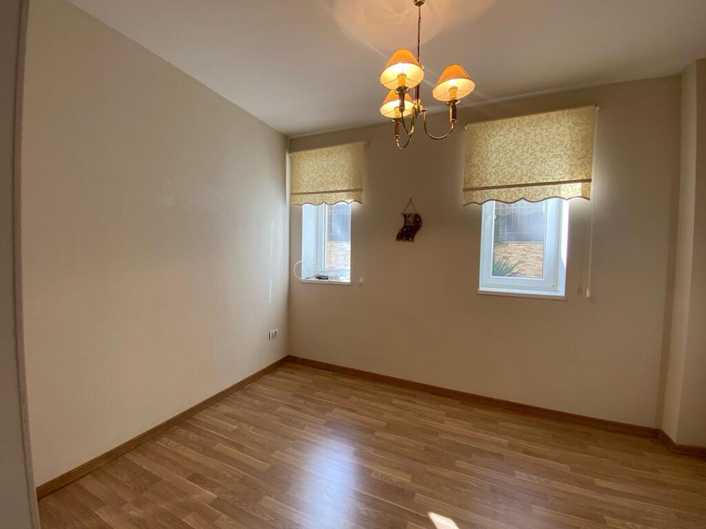 Satılır 8 otaqlı həyət evi/bağ evi 367 m² — Ev, villa, Bakı (11)