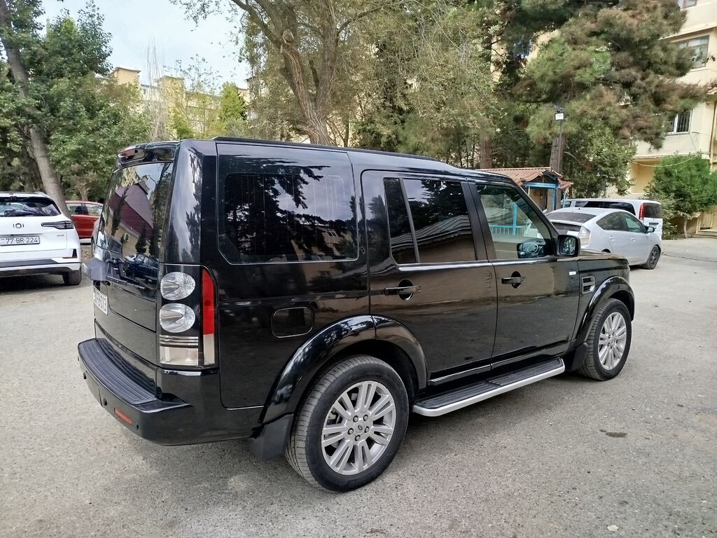 Land Rover Discovery: 2.7 l 2005 il 350000 km Ofrouder/SUV 90-FB-013 — Avtomobillər, Bakı (4)
