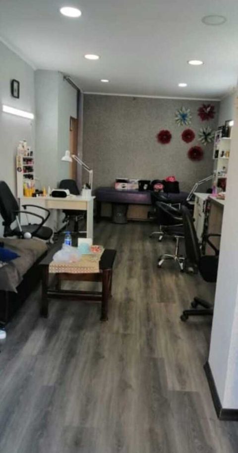 Satılır obyekt 63 m² — Bakı