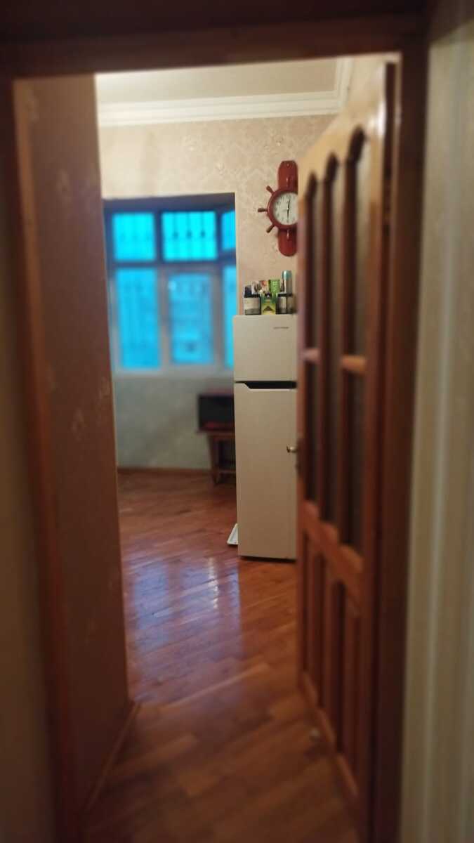Satılır 1 otaqlı köhnə tikili 41 m² — Mənzil, Bakı (10)