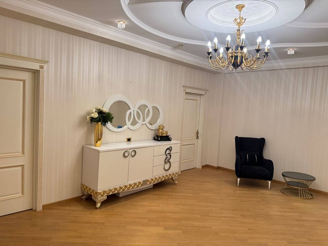 İcarəyə verilir 3 otaqlı yeni tikili 180 m² — Mənzil, Bakı (6)