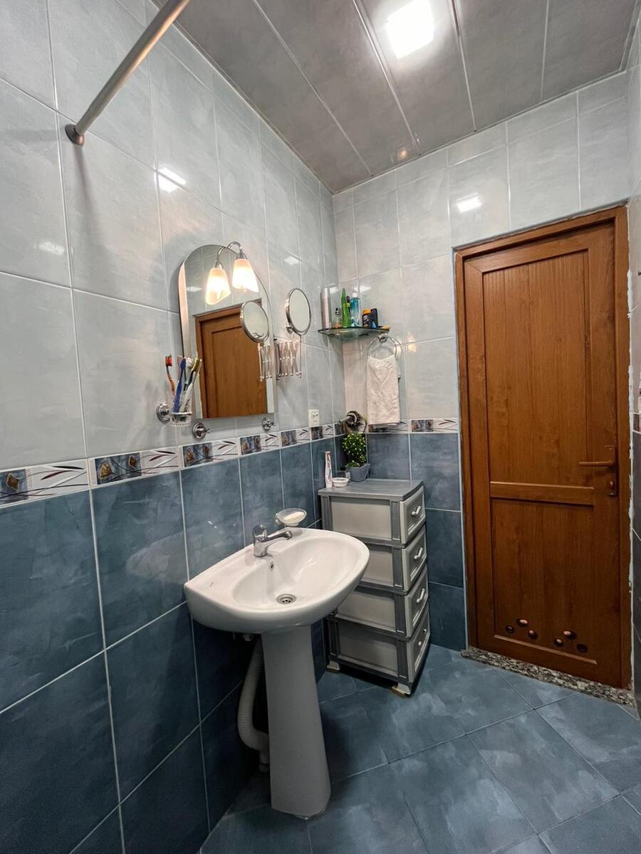 Satılır 4 otaqlı köhnə tikili 120 m² — Mənzil, Bakı (10)