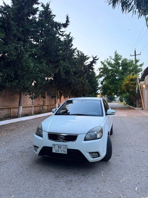Kia Rio, 1.4 L, 2011 il, 351 000 km 90-UX-114 — Avtomobillər, Bakı (3)