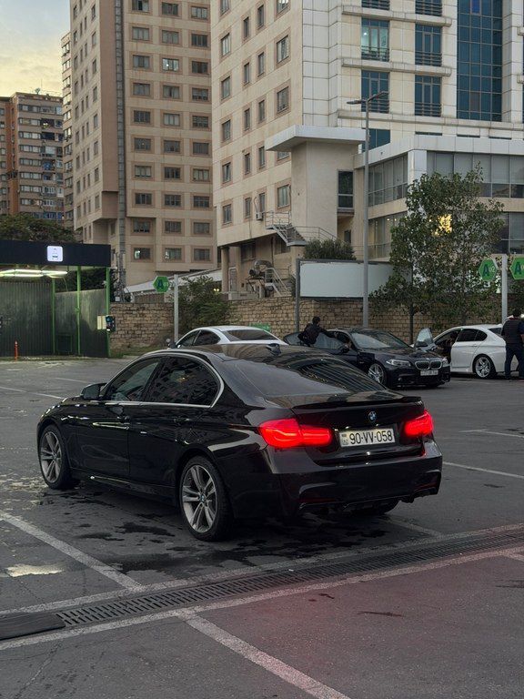 BMW 330, 2.0 L, 2016 il, 147 000 km 90-VV-058 — Avtomobillər, Bakı (7)