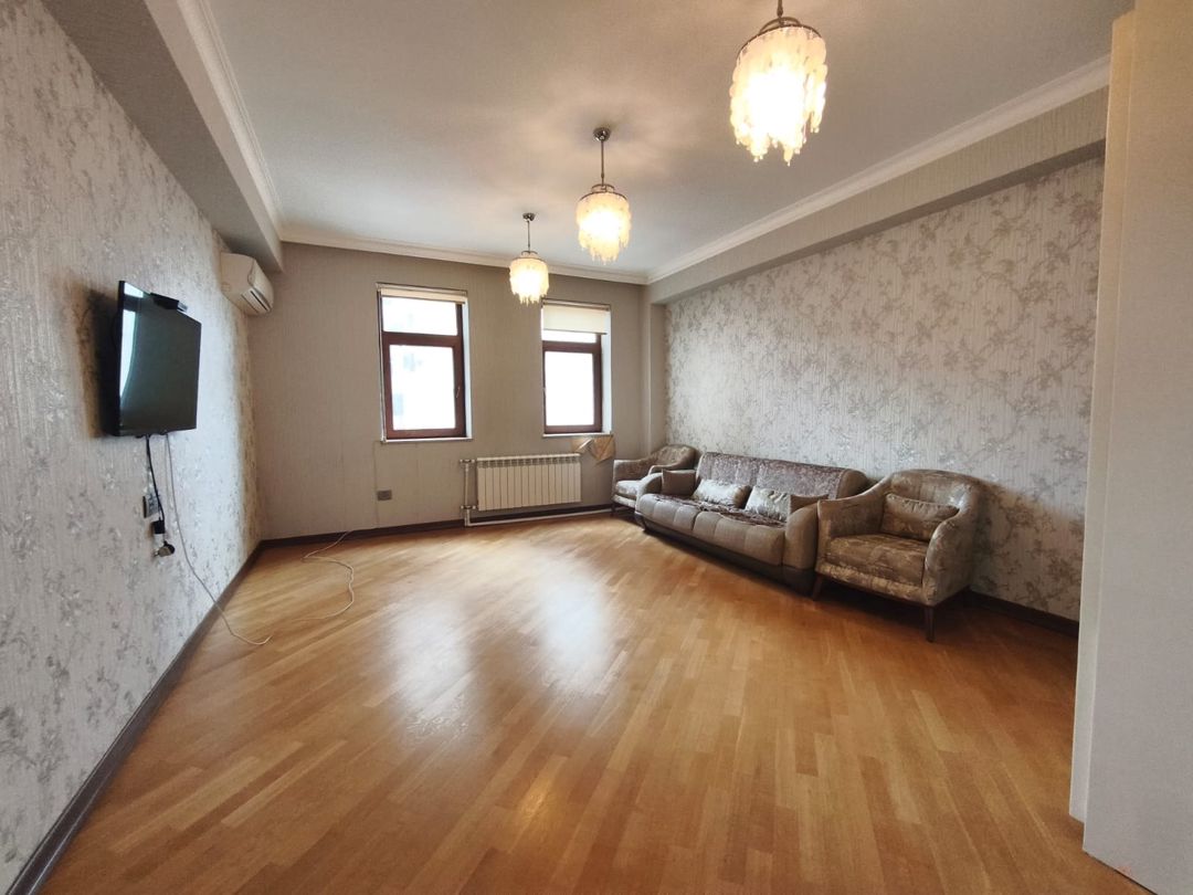 3-otaqlı yeni tikili, 20 Yanvar m., 220 m² — Mənzil, Bakı (2)