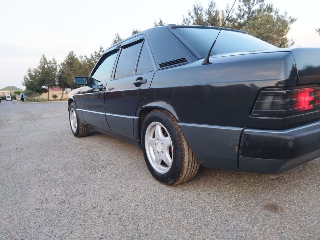 Mercedes-Benz 190 (W201): 1.8 l 1991 il Sedan — Avtomobillər, Bakı (5)