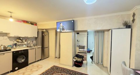 İcarəyə verilir 3 otaqlı köhnə tikili 57 m² — Bakı