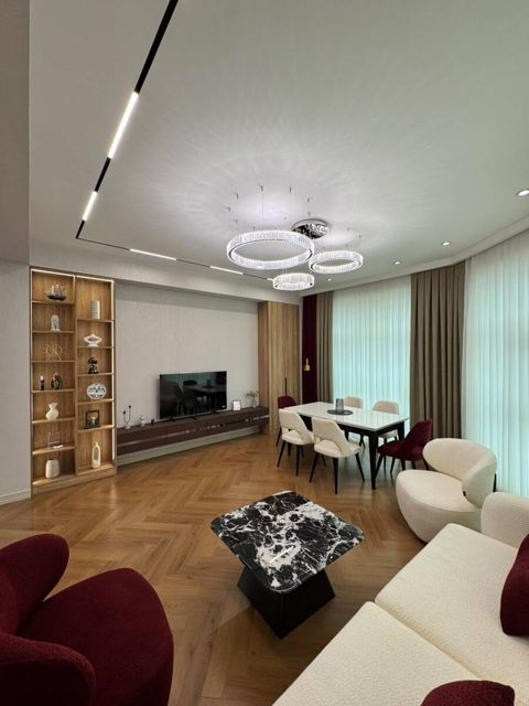 Satılır 3 otaqlı yeni tikili 127 m² — Bakı
