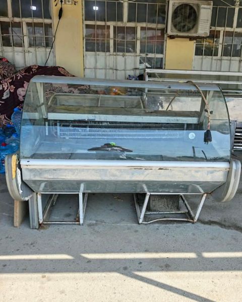 200₼ vitrin soyuducu Unvan nardaran 4475 zeyno — Bakı