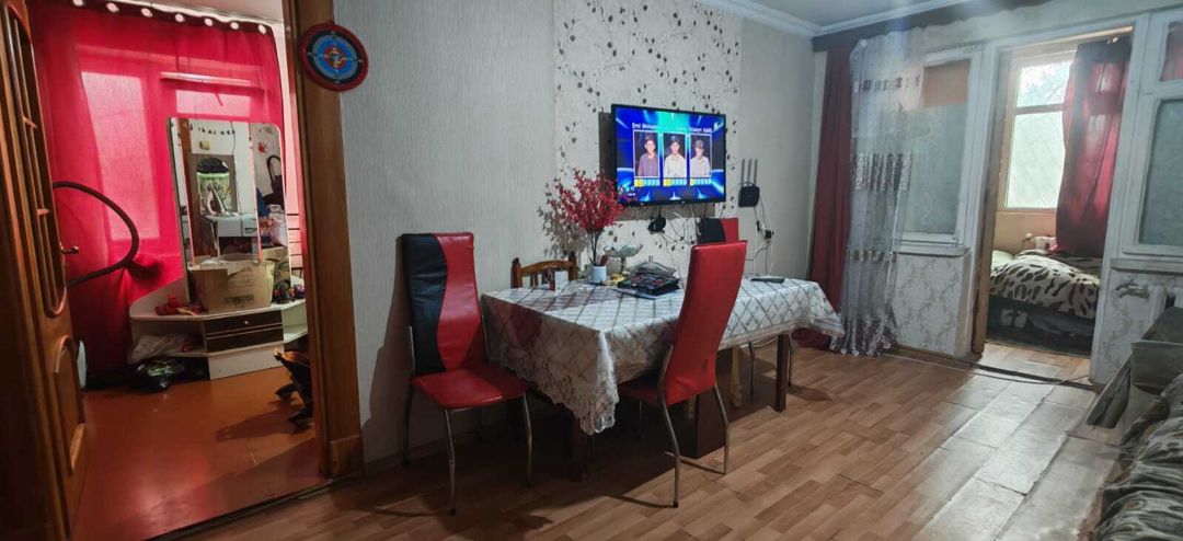 Satılır 2 otaqlı köhnə tikili 55 m² — Mənzil, Bakı (2)