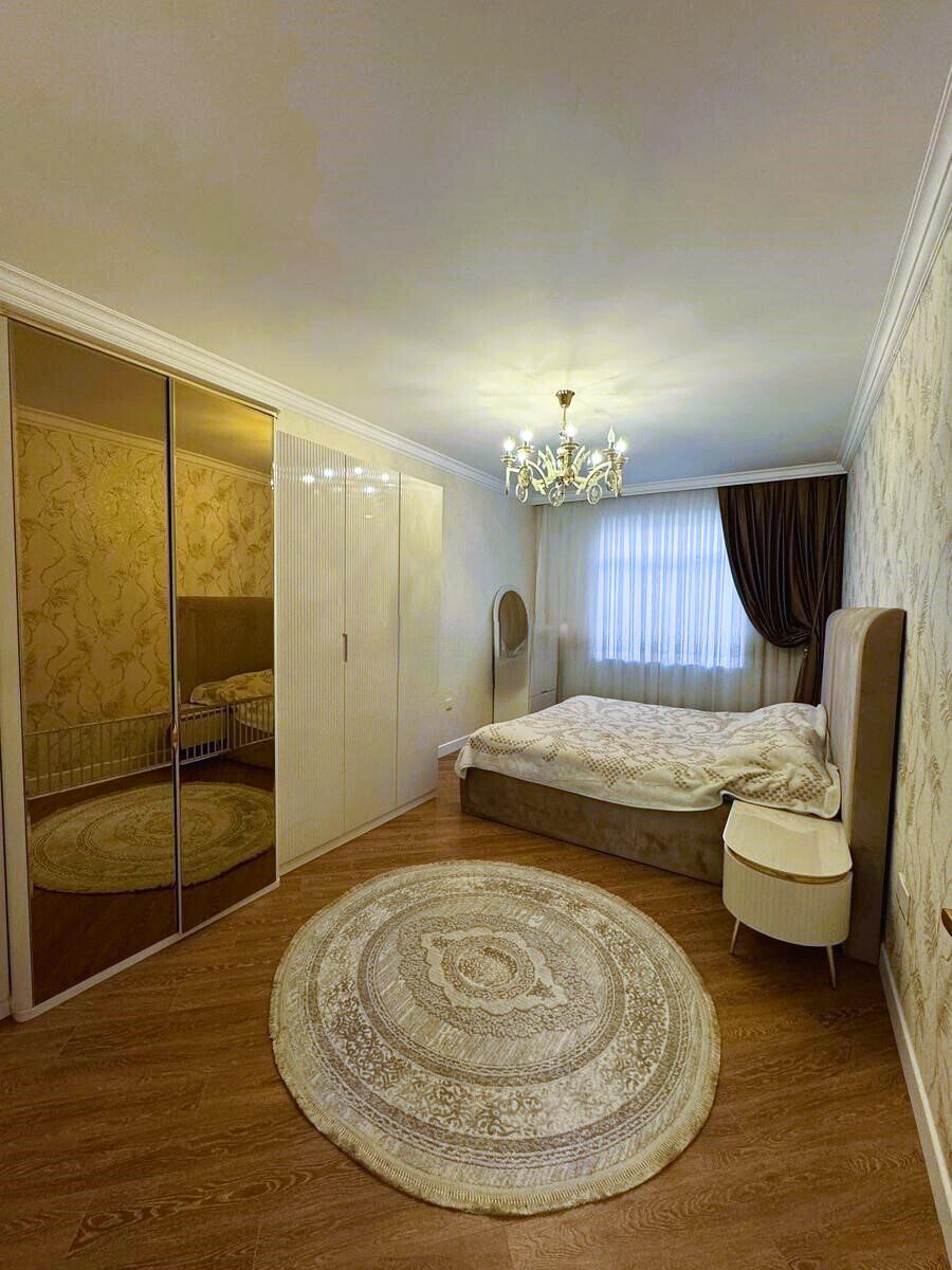 Satılır 5 otaqlı köhnə tikili 110 m² — Mənzil, Bakı (3)