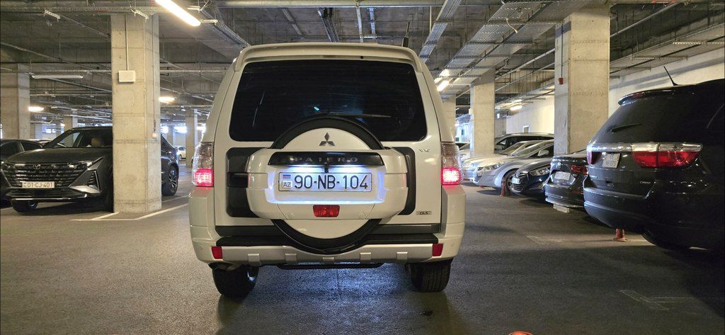 Mitsubishi Pajero, 3.0 L, 2008 il, 181 000 km 90-NB-104 — Avtomobillər, Bakı (9)