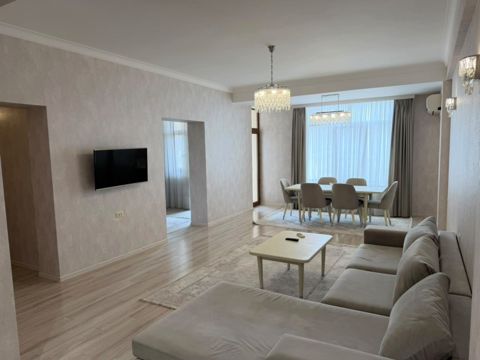 İcarəyə verilir 3 otaqlı yeni tikili 115 m² — Bakı