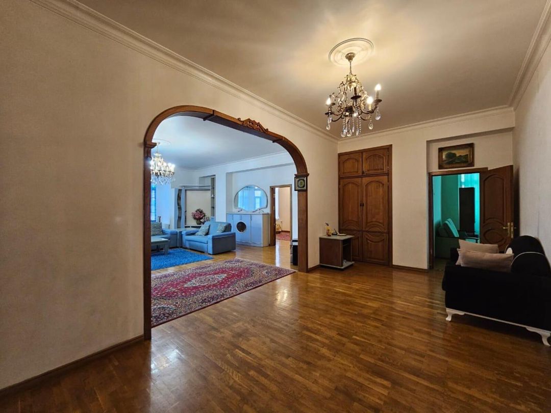 4-otaqlı yeni tikili kirayə verilir, Nizami m., 150 m² — Mənzil, Bakı (12)