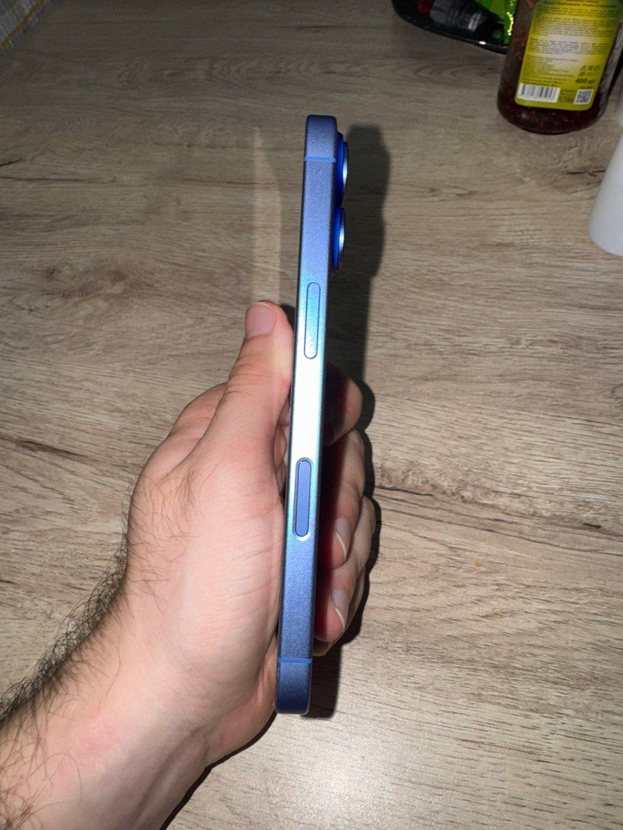 Apple iPhone 16 Ultramarine 128GB/8GB — Smartfonlar, Bakı (5)