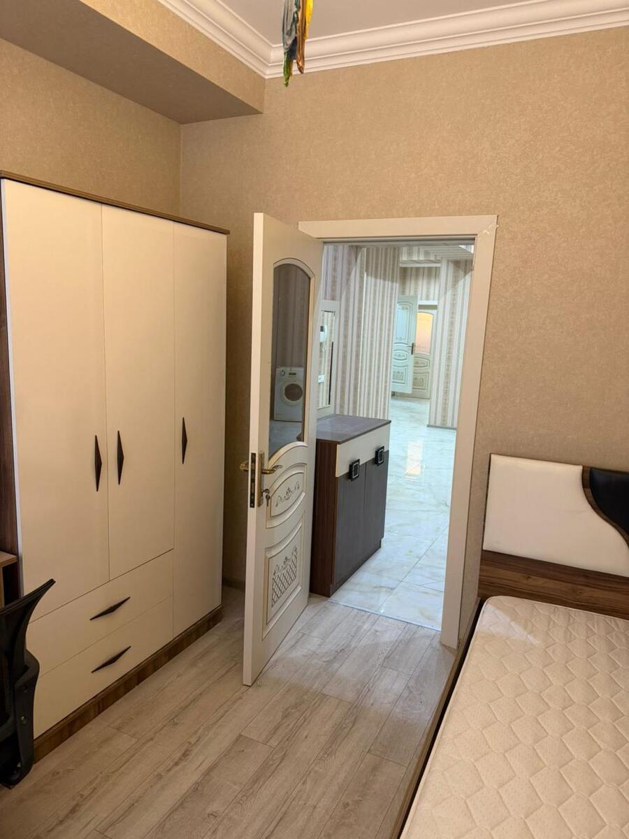 Satılır 4 otaqlı yeni tikili 190 m² — Mənzil, Bakı (10)