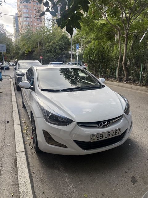 Hyundai Elantra, 1.8 L, 2013 il, 284 000 km — Bakı