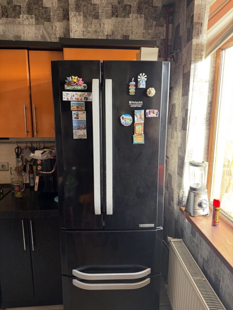 Soyuducu Hotpoint Ariston — Bakı