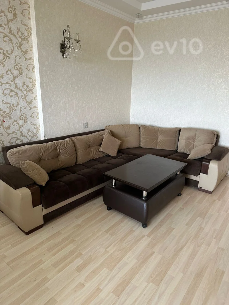 2 otaqlı mənzil, 95 m², Bakıxanov Sakit Qocayev — kirayə — Mənzil, Bakı