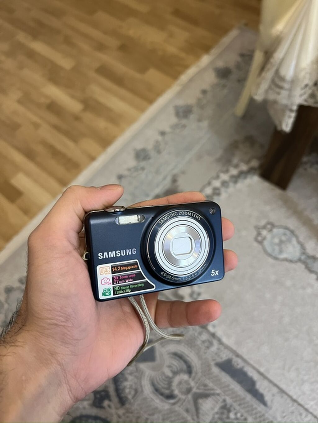 Səliqəli işlədilmiş Samsung markalı rəqəmsal fotoaparat satılır. Foto — Fotoaparat, Bakı (2)
