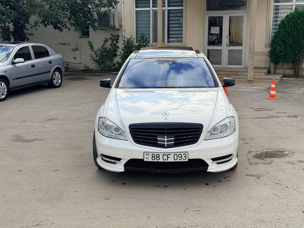 Mercedes S 350, 3.5 L, 2010 il, 198 000 km 88-CF-093 — Avtomobillər, Bakı (4)