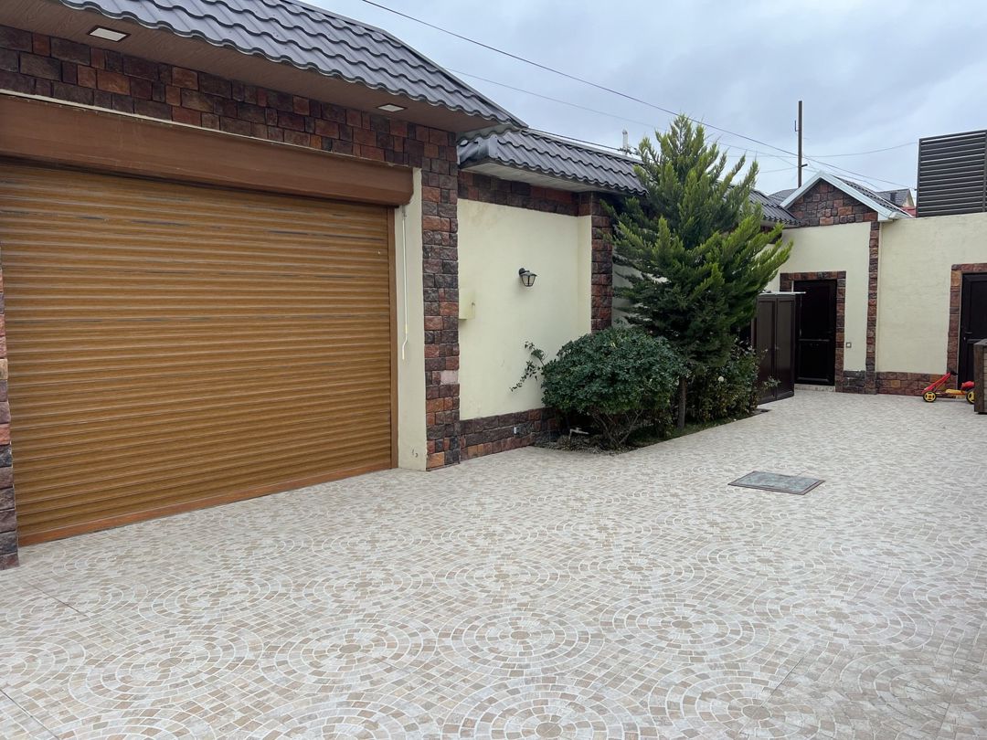 Satılır 5 otaqlı həyət evi/bağ evi 200 m² — Ev, villa, Bakı (5)