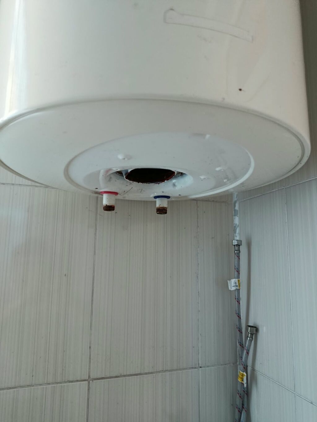 Ariston 80 l, İşlənmiş, Ünvandan götürmə — Su qızdırıcılar, Quba (2)