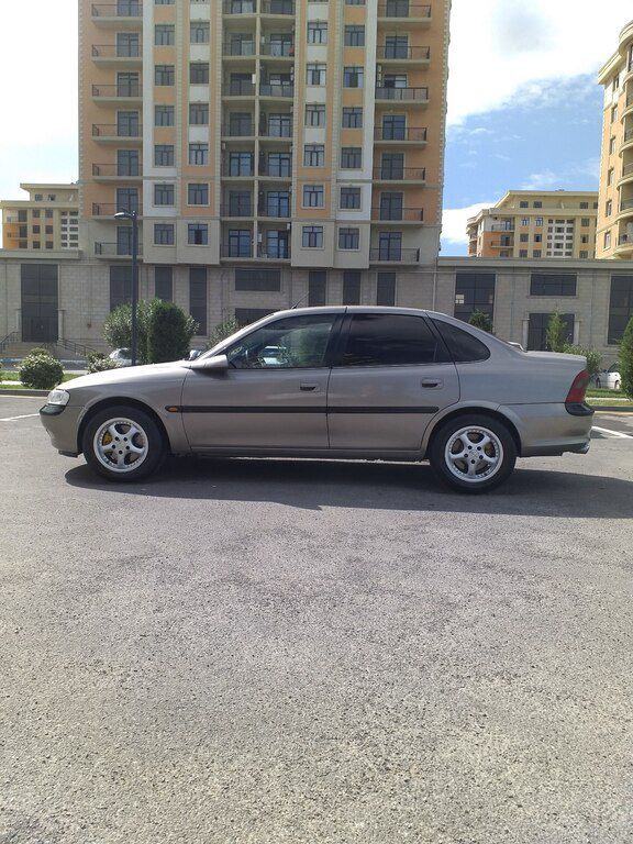 Opel Vectra, 2.0 L, 1996 il, 250 000 km 90-HJ-384 — Avtomobillər, Sumqayıt (5)
