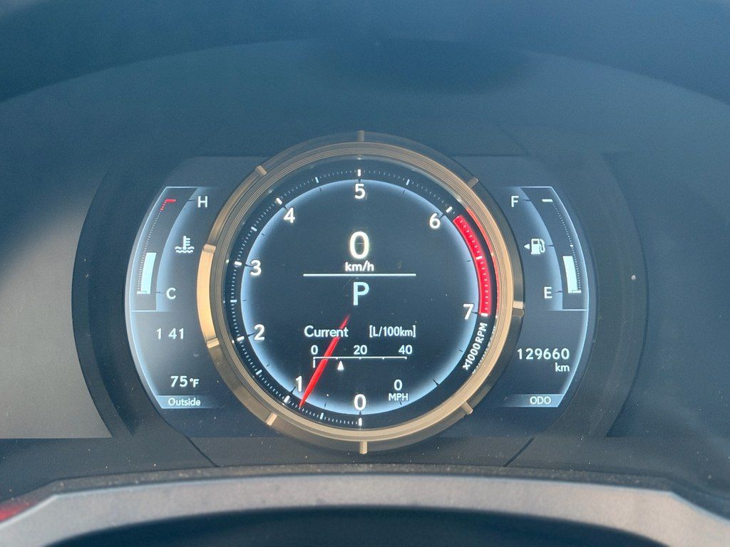 Lexus IS 200t, 2.0 L, 2017 il, 134 000 km — Avtomobillər, Bakı (4)