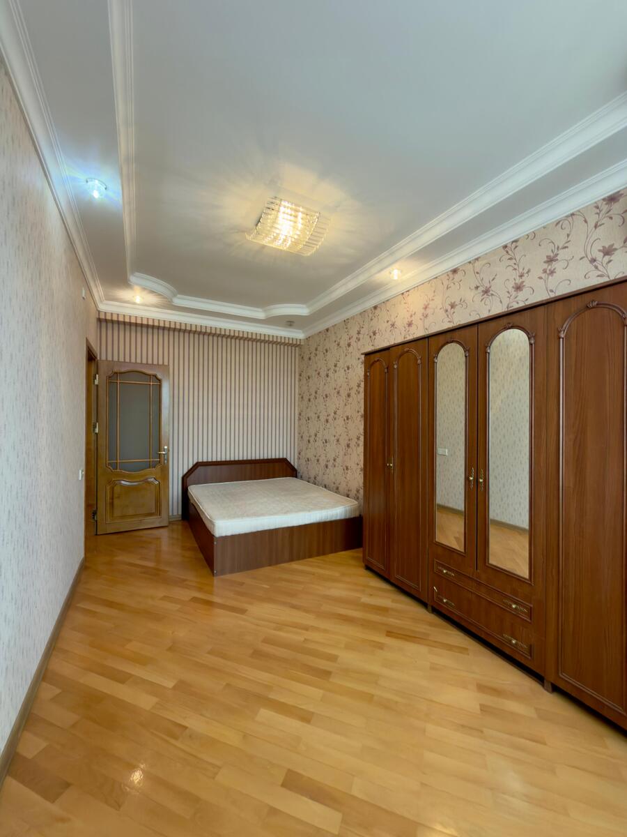 Satılır 3 otaqlı yeni tikili 135 m² — Mənzil, Bakı (11)