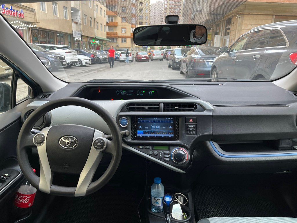 Toyota Aqua, 1.5 L, 0.9 kWh, 2014 il, 429 010 km — Avtomobillər, Bakı (2)