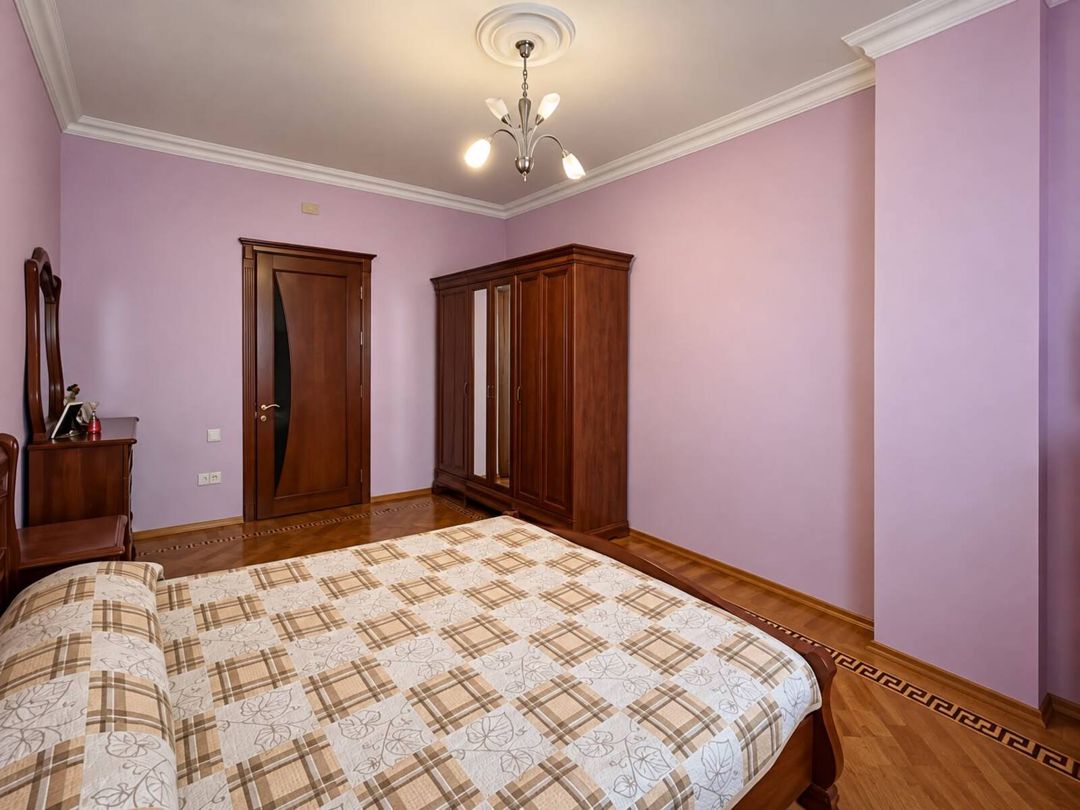 Satılır 4 otaqlı yeni tikili 210 m² — Mənzil, Bakı (5)