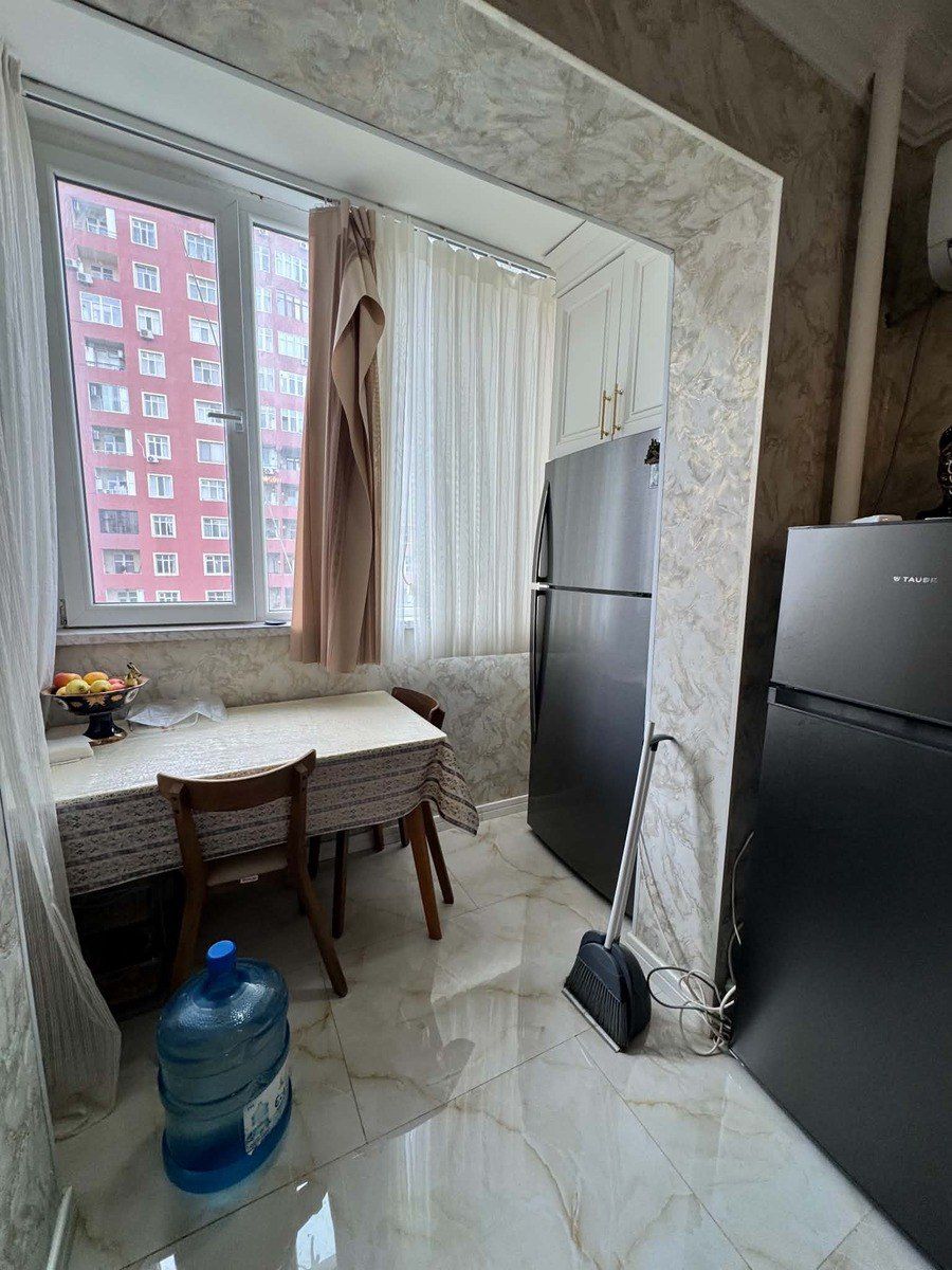 Satılır 2 otaqlı köhnə tikili 62 m² — Mənzil, Bakı (12)