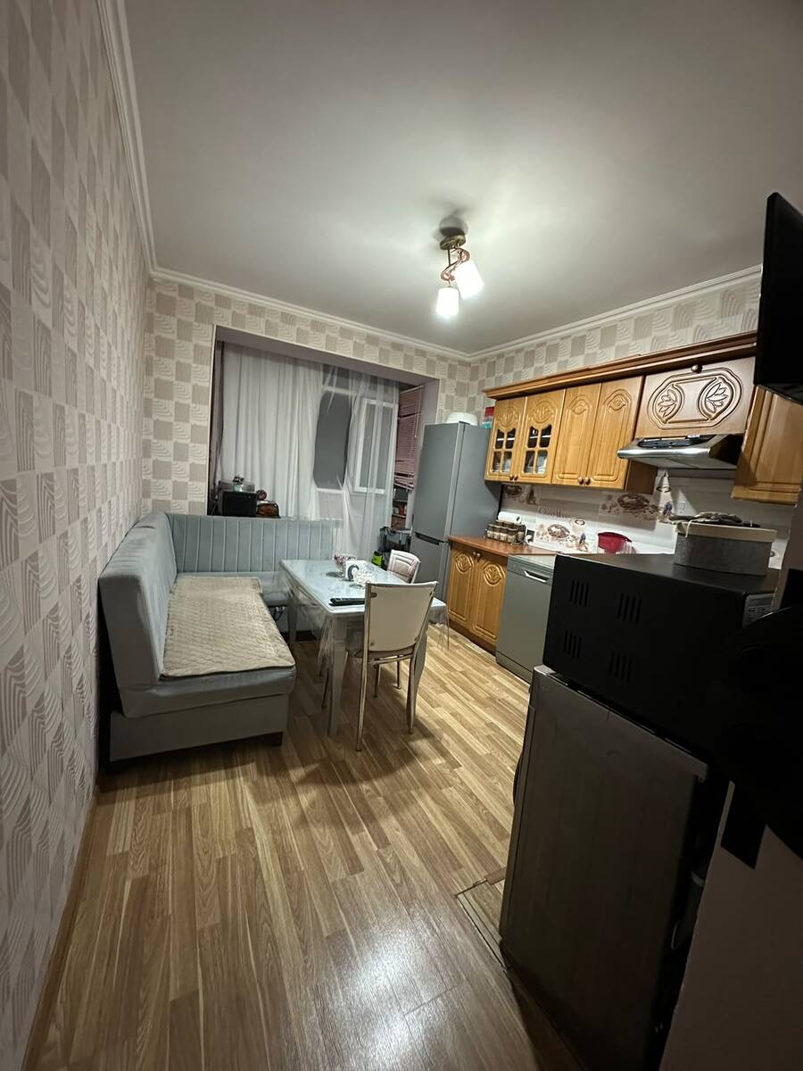 Satılır 2 otaqlı köhnə tikili 60 m² — Mənzil, Bakı (3)