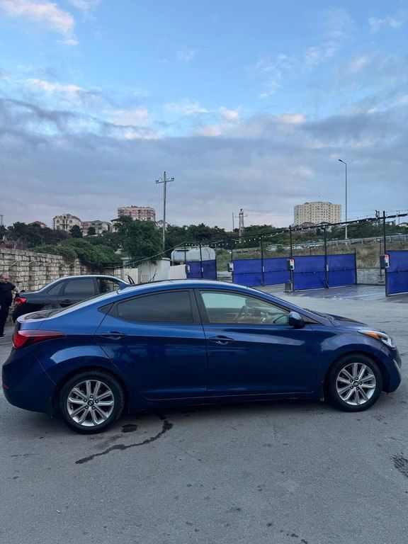 Hyundai Elantra, 1.8 L, 2015 il, 180 000 km — Avtomobillər, Bakı (8)
