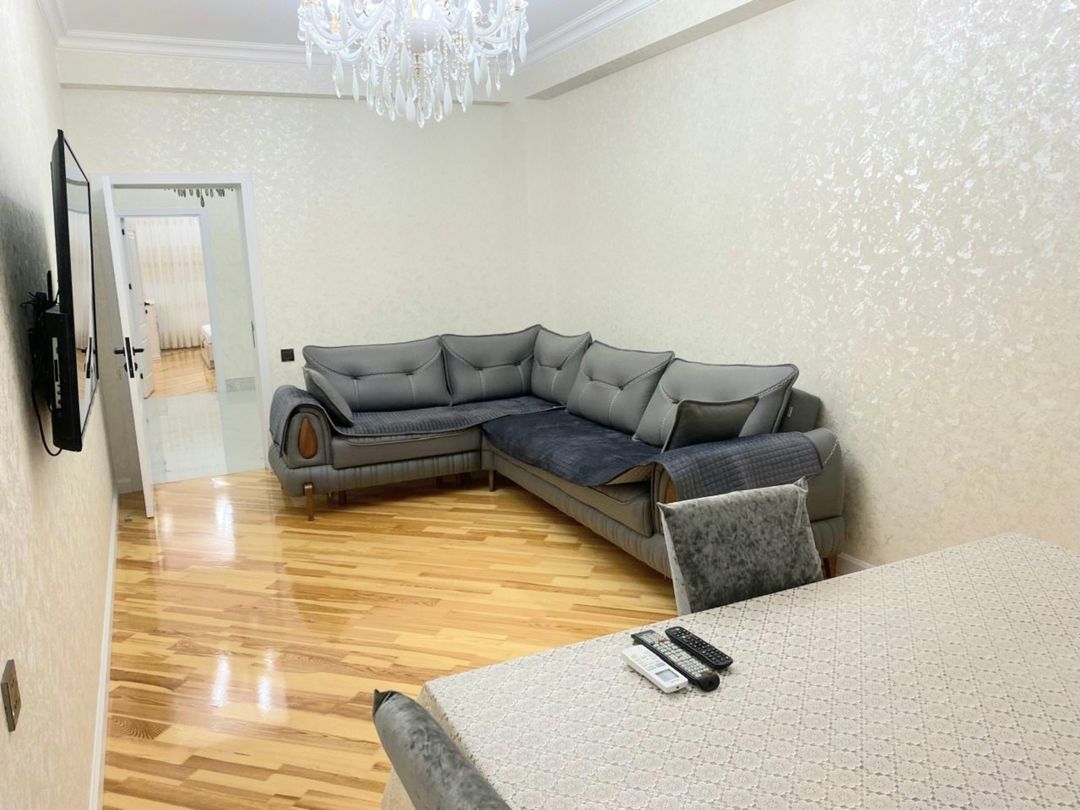 İcarəyə verilir 3 otaqlı yeni tikili 135 m² — Mənzil, Bakı (11)